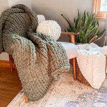 Load image into Gallery viewer, Large  Hand-knit Chunky Blanket
